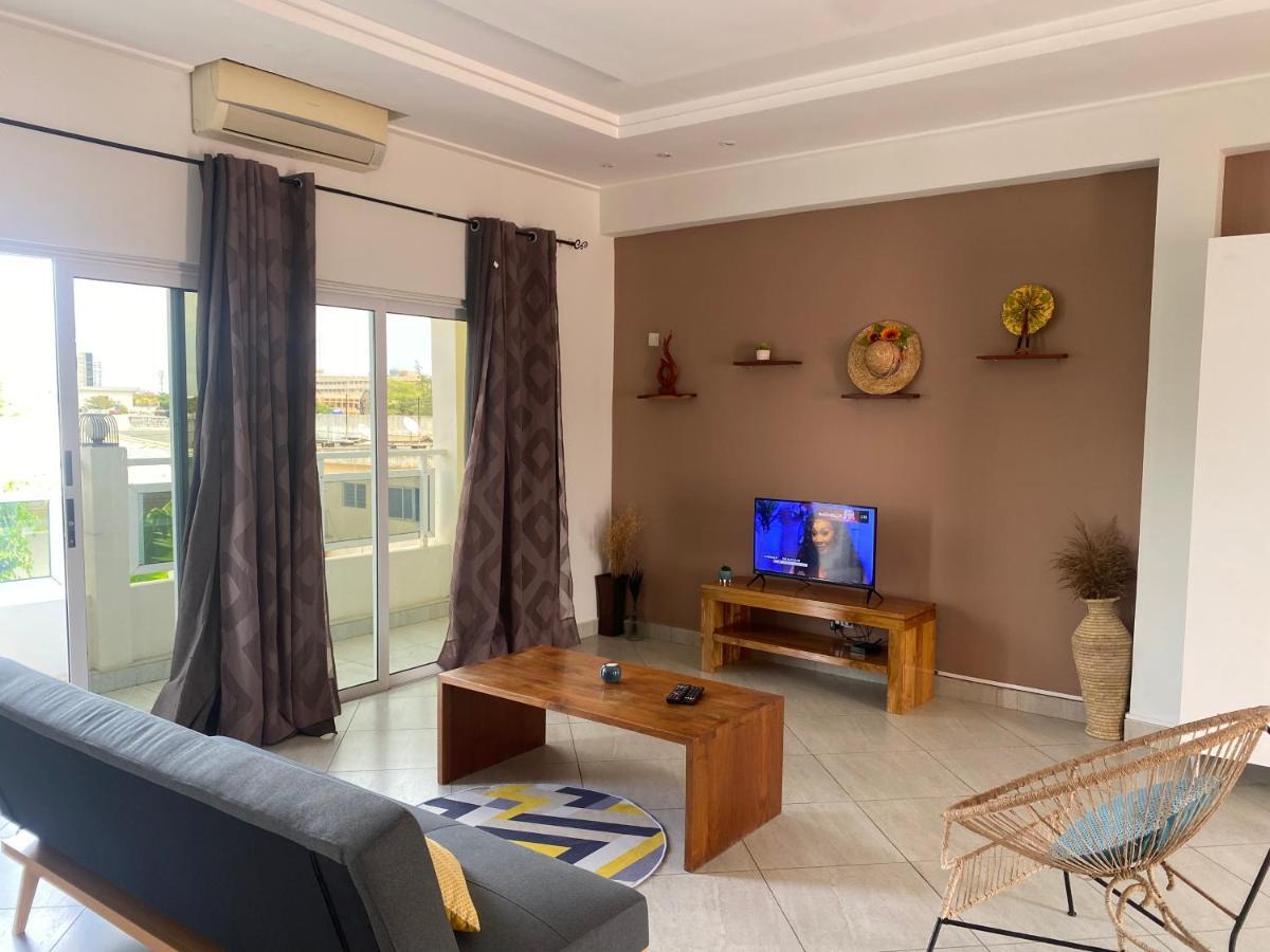 L'Oasis Guesthouse Котону Экстерьер фото